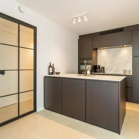 The Waves-luxurious 3bedroom App W Big Terrace & Garage Apartment Ostend